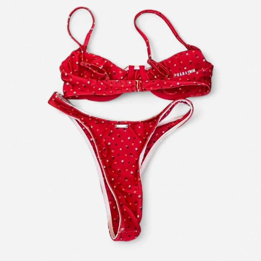LaHana Swim Red Floral Emilia Bra Cup Bikini Top & Bottoms Two Piece Set XS